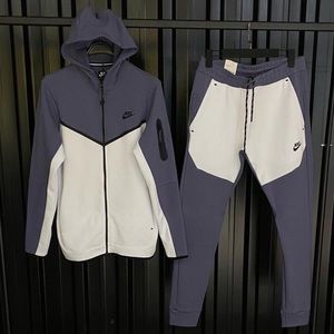 Nike sportswear set